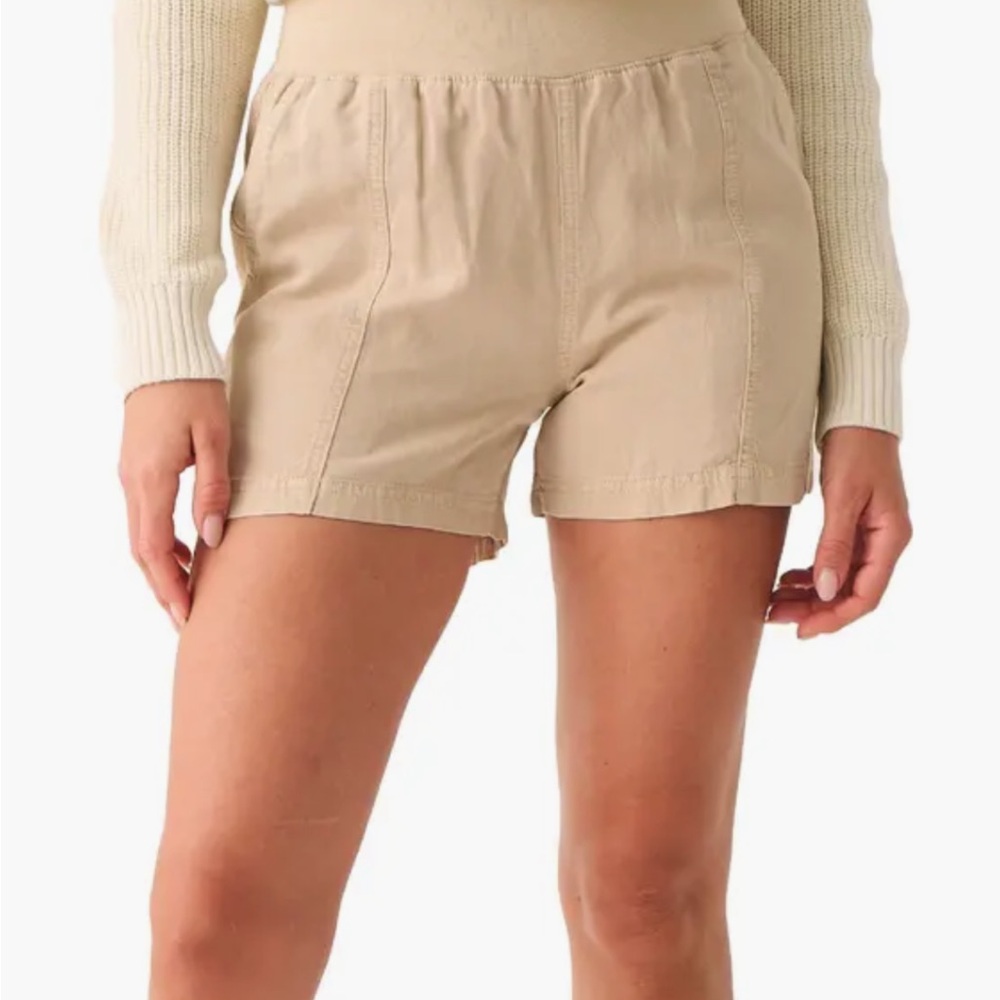 Faherty Women's Cream Cargo Shorts
